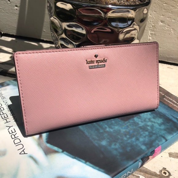 kate spade Handbags - ❤️SOLD❤️ Kate Spade pink mauve wallet